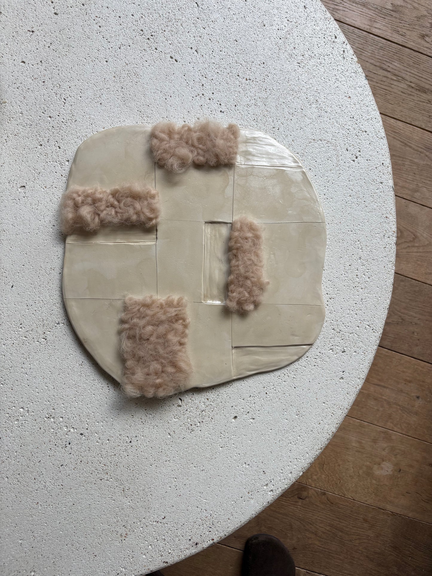 CUBIC . Beige Sculpté
