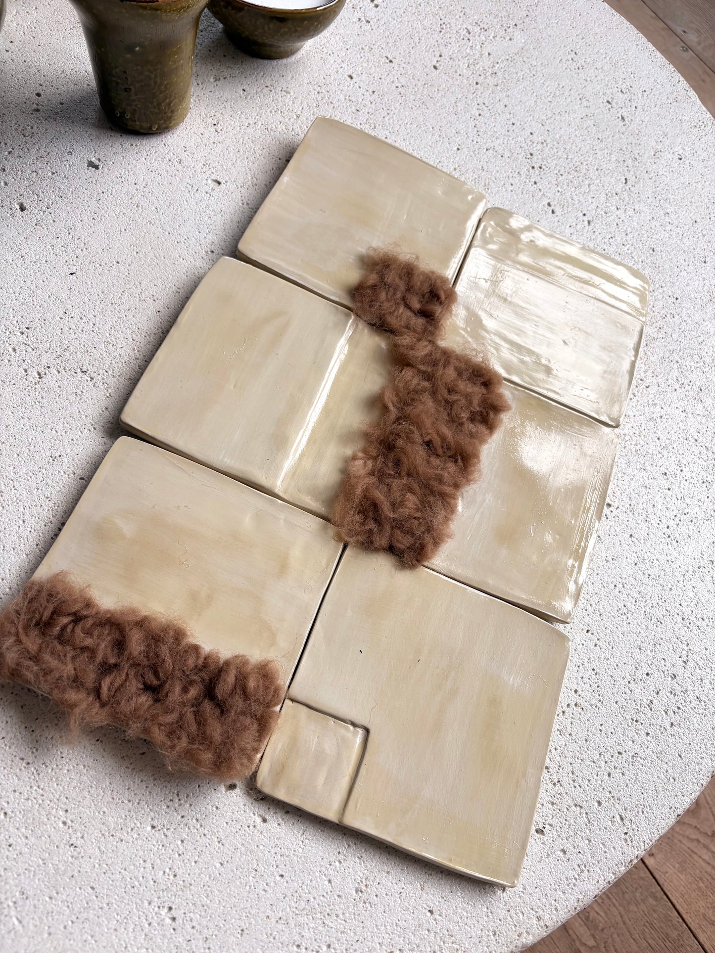 CUBIC . 9 . Beige