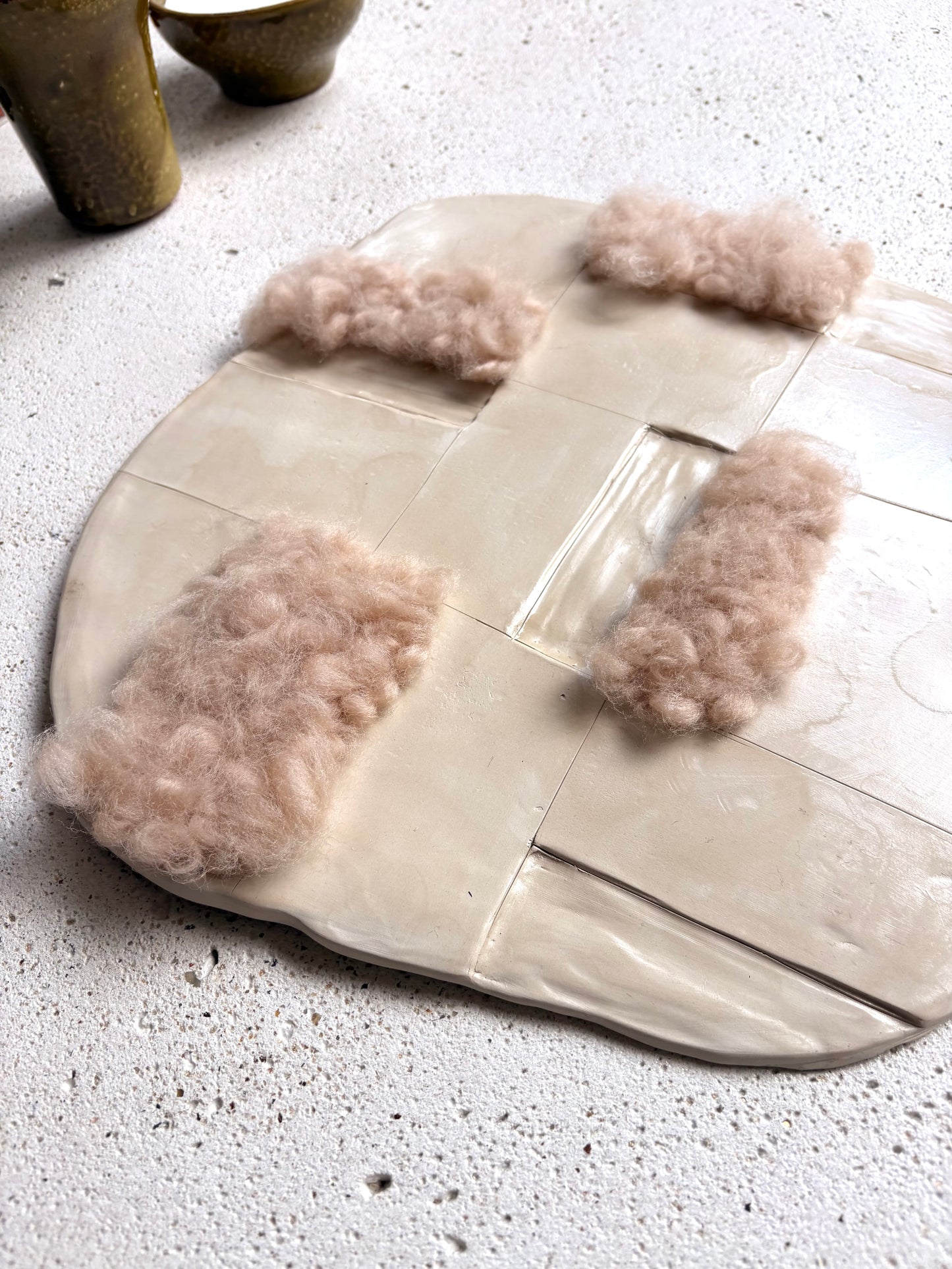 CUBIC . Sculpté . Beige