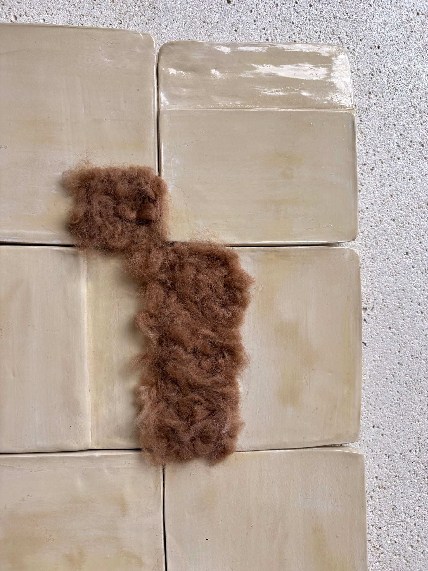 CUBIC . 9 . Beige