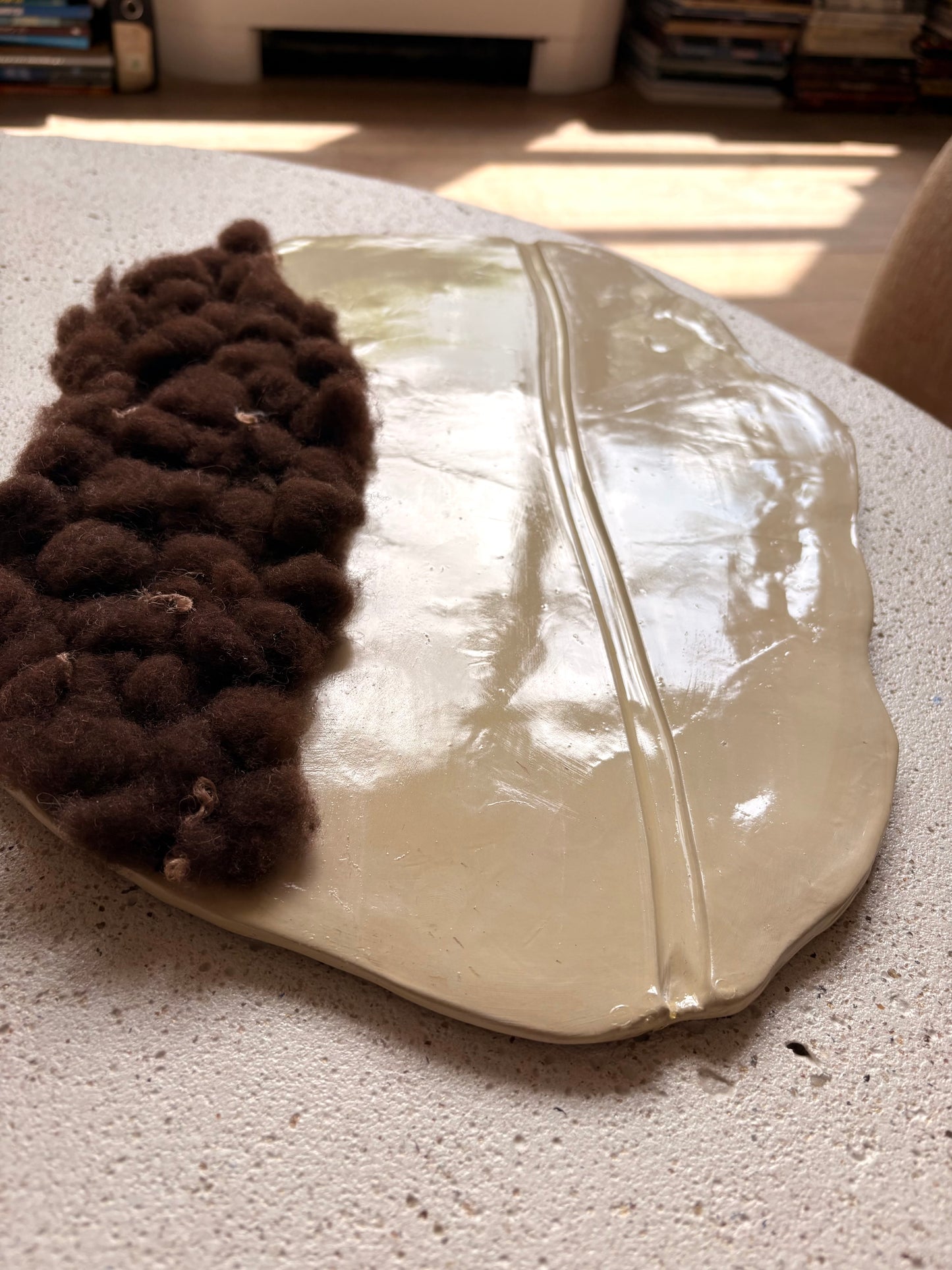 ORGANIC . L . Beige sculpté