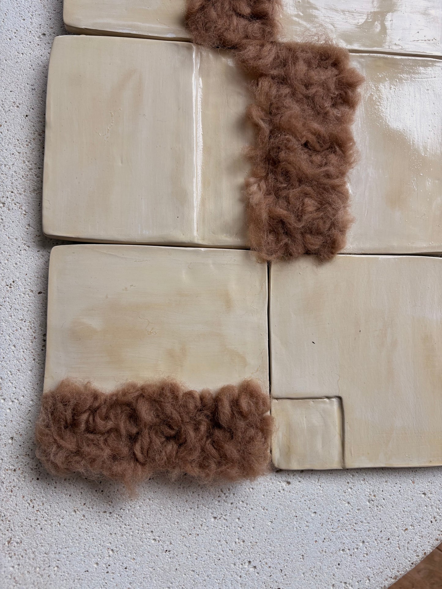 CUBIC . 9 . Beige