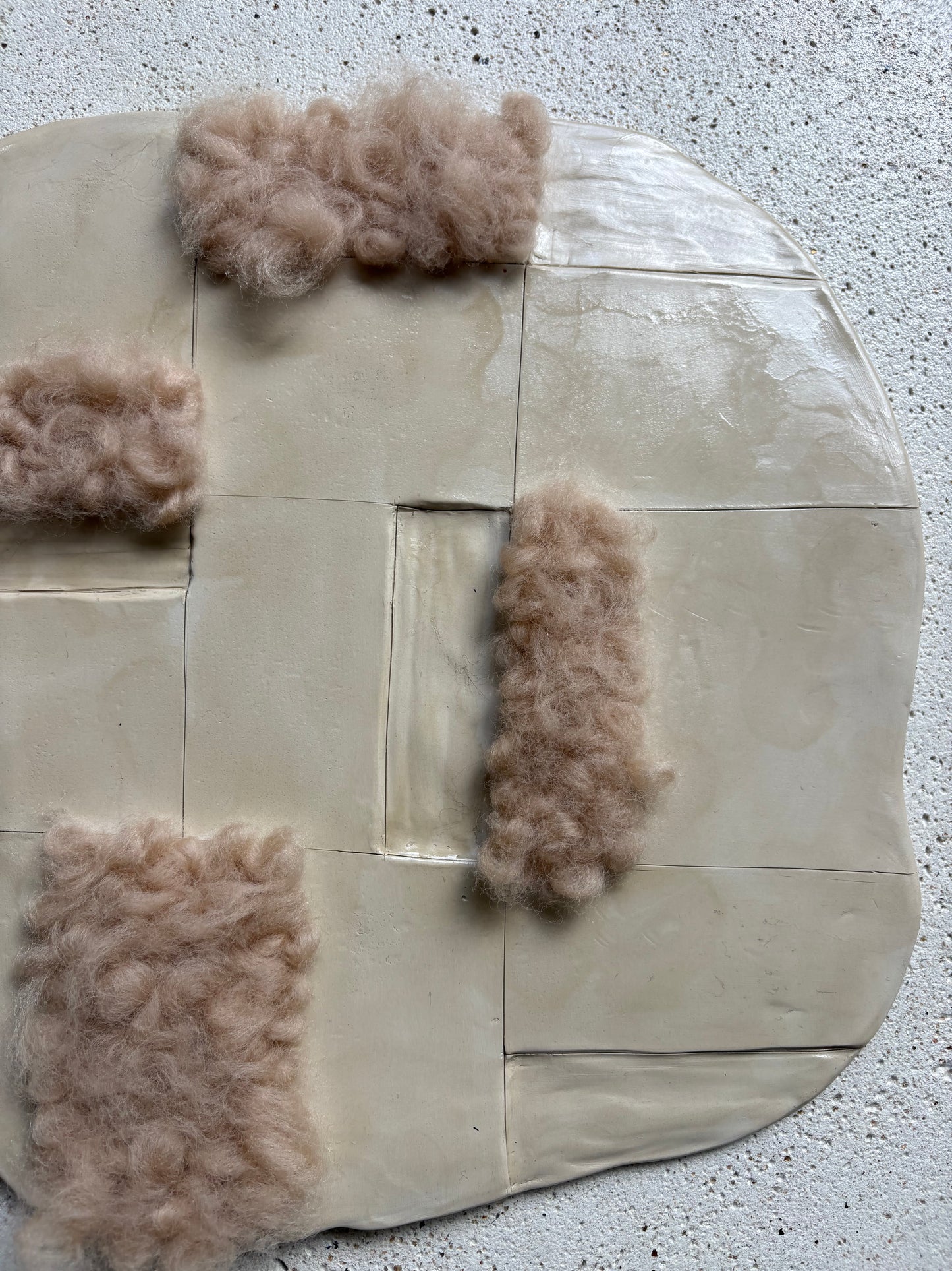 CUBIC . Beige Sculpté